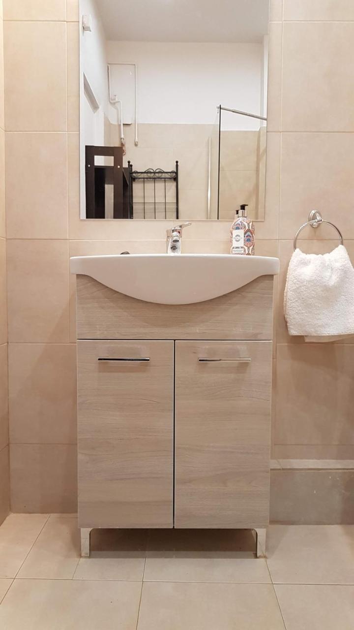 Palette Apartment Bamboo - Athens Center, 6 Bd, 3 Bath Exterior photo